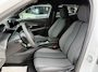 Peugeot 2008 1.2 Hybrid 145 PK Allure | Automaat Hybride | BOUWJAAR 6-2026 DEMO MET €6.000 VOORDEEL | 360 Graden Camera | Dode Hoek Detectie | Parkeersensoren V+A | Hoge Zitpositie | Climate Control | Stoelverwarming | Navigatie via Telefoon | Dakrails | Cruise Control | Apple Carplay & Android Auto draadloos | LED Verlichting | 17" Lichtmetalen Velgen |