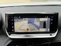 Peugeot 2008 1.2 Hybrid 145 PK Allure | Automaat Hybride | BOUWJAAR 6-2026 DEMO MET €6.000 VOORDEEL | 360 Graden Camera | Dode Hoek Detectie | Parkeersensoren V+A | Hoge Zitpositie | Climate Control | Stoelverwarming | Navigatie via Telefoon | Dakrails | Cruise Control | Apple Carplay & Android Auto draadloos | LED Verlichting | 17" Lichtmetalen Velgen |