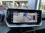 Peugeot 2008 1.2 Hybrid 145 PK Allure | Automaat Hybride | BOUWJAAR 6-2026 DEMO MET €6.000 VOORDEEL | 360 Graden Camera | Dode Hoek Detectie | Parkeersensoren V+A | Hoge Zitpositie | Climate Control | Stoelverwarming | Navigatie via Telefoon | Dakrails | Cruise Control | Apple Carplay & Android Auto draadloos | LED Verlichting | 17" Lichtmetalen Velgen |