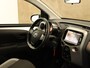 Toyota Aygo 1.0 VVT-i x-play - ORIGINEEL NEDERLANDSE AUTO - AIRCO - BLUETOOTH TELEFOONVOORBEREIDING - CENTRALE DEURVERGRENDELING - ELEKTRISCHE RAMEN VOORZIJDE - BUITENSPIEGELS ELEKTRISCH VERSTELBAAR - GROOT MULTIMEDIA DISPLAY