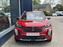 Peugeot 2008 1.2 Hybrid 145 PK Allure | Automaat Hybride | BOUWJAAR 2026 DEMO MET €6.000 VOORDEEL | 360 Graden Camera | Dode Hoek Detectie | Parkeersensoren V+A | Hoge Zitpositie | Climate Control | Stoelverwarming | Navigatie via Telefoon | Adaptieve Cruise Control | Apple Carplay & Android Auto draadloos | LED Verlichting | 17" Lichtmetalen Velgen |