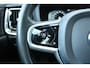 Volvo V60 2.0 T8 Twin Engine AWD Inscription Elektrisch verstelbare stoelen met geheugenfunctie | Achteruitrijcamera | Premium audiosysteem van Harman Kardon | Parkeersensoren vóór en achter | Panoramadak | Stoelverwarming vóór en achter | Cruisecontrol