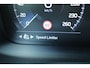 Volvo V60 2.0 T8 Twin Engine AWD Inscription Elektrisch verstelbare stoelen met geheugenfunctie | Achteruitrijcamera | Premium audiosysteem van Harman Kardon | Parkeersensoren vóór en achter | Panoramadak | Stoelverwarming vóór en achter | Cruisecontrol