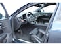 Volvo V60 2.0 T8 Twin Engine AWD Inscription Elektrisch verstelbare stoelen met geheugenfunctie | Achteruitrijcamera | Premium audiosysteem van Harman Kardon | Parkeersensoren vóór en achter | Panoramadak | Stoelverwarming vóór en achter | Cruisecontrol