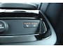 Volvo V60 2.0 T8 Twin Engine AWD Inscription Elektrisch verstelbare stoelen met geheugenfunctie | Achteruitrijcamera | Premium audiosysteem van Harman Kardon | Parkeersensoren vóór en achter | Panoramadak | Stoelverwarming vóór en achter | Cruisecontrol