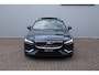 Volvo V60 2.0 T8 Twin Engine AWD Inscription Elektrisch verstelbare stoelen met geheugenfunctie | Achteruitrijcamera | Premium audiosysteem van Harman Kardon | Parkeersensoren vóór en achter | Panoramadak | Stoelverwarming vóór en achter | Cruisecontrol