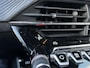 Peugeot 2008 1.2 Hybrid 145 PK Allure | Automaat Hybride | BOUWJAAR 2026 DEMO MET €6.000 VOORDEEL | 360 Graden Camera | Dode Hoek Detectie | Parkeersensoren V+A | Hoge Zitpositie | Climate Control | Stoelverwarming | Navigatie via Telefoon | Dakrails | Cruise Control | Apple Carplay & Android Auto draadloos | LED Verlichting | 17" Lichtmetalen Velgen |