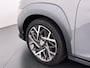 Hyundai Kona 1.6 GDI HEV Premium | Stoelverwarming/verkoeling | Navi | Trekhaak | Head up display |