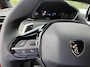 Peugeot 2008 1.2 Hybrid 145 PK Allure | Automaat Hybride | BOUWJAAR 6-2026 DEMO MET €6.000 VOORDEEL | 360 Graden Camera | Dode Hoek Detectie | Parkeersensoren V+A | Hoge Zitpositie | Climate Control | Stoelverwarming | Navigatie via Telefoon | Dakrails | Cruise Control | Apple Carplay & Android Auto draadloos | LED Verlichting | 17" Lichtmetalen Velgen |