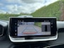 Peugeot 2008 1.2 Hybrid 145 PK Allure | Automaat Hybride | BOUWJAAR 2026 DEMO MET €6.000 VOORDEEL | 360 Graden Camera | Dode Hoek Detectie | Parkeersensoren V+A | Hoge Zitpositie | Climate Control | Stoelverwarming | Navigatie via Telefoon | Dakrails | Cruise Control | Apple Carplay & Android Auto draadloos | LED Verlichting | 17" Lichtmetalen Velgen |