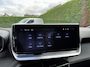 Peugeot 2008 1.2 Hybrid 145 PK Allure Automaat Hybride | 6-2026 DEMO MET € 6.000 VOORDEEL | 360 Graden Camera | Dode Hoek Detectie | Parkeersensoren V+A | Hoge Zitpositie | Climate Control | Stoelverwarming | Navigatie via Telefoon | Dakrails | Cruise Control | Apple Carplay & Android Auto draadloos | LED Verlichting | 17" Lichtmetalen Velgen |