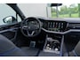 Volkswagen Touareg 3.0 TSI 4MOTION R / Puglia/ Standkachel/ Luchtvering/ Virtual Cockpit/ Panoramadak/ 340 kW (463PK)