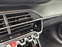 Peugeot 2008 1.2 Hybrid 145 PK Allure | Automaat Hybride | BOUWJAAR 2026 DEMO MET €6.000 VOORDEEL | 360 Graden Camera | Dode Hoek Detectie | Parkeersensoren V+A | Hoge Zitpositie | Climate Control | Stoelverwarming | Navigatie via Telefoon | Dakrails | Cruise Control | Apple Carplay & Android Auto draadloos | LED Verlichting | 17" Lichtmetalen Velgen |