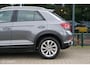 Volkswagen T-Roc 1.5 TSI Life Business | Virtual Dash | Facelift | IQ Light | Sfeerverlichting | ACC | DAB+ | Sportstoel | CarPlay | Stoelverwarming