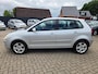 Volkswagen Polo 1.6-16V Comfortline 5Drs 2009. Airco/Cruise/Lichtmetaal etc.. APK 06-2027