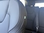 Volvo XC60 2.0 T6 Plug-in hybrid AWD Essential | Gratis Trekhaak | Stoel/stuurverwarming | adaptieve cruise | BLIS | 19" velgen | Nordico interieur | Extra getint glas | Zwarte hemel bekleding | All Season Banden |