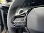 Peugeot 2008 1.2 Hybrid 145 PK Allure | Automaat Hybride | BOUWJAAR 2026 DEMO MET €6.000 VOORDEEL | 360 Graden Camera | Dode Hoek Detectie | Parkeersensoren V+A | Hoge Zitpositie | Climate Control | Stoelverwarming | Navigatie via Telefoon | Dakrails | Cruise Control | Apple Carplay & Android Auto draadloos | LED Verlichting | 17" Lichtmetalen Velgen |