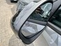 Peugeot 2008 1.2 Hybrid 145 PK Allure | Automaat Hybride | BOUWJAAR 2026 DEMO MET €6.000 VOORDEEL | 360 Graden Camera | Dode Hoek Detectie | Parkeersensoren V+A | Hoge Zitpositie | Climate Control | Stoelverwarming | Navigatie via Telefoon | Dakrails | Cruise Control | Apple Carplay & Android Auto draadloos | LED Verlichting | 17" Lichtmetalen Velgen |