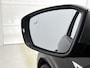 Volkswagen T-Roc 2.0 TSI 4Motion R 300 PK | Panoramadak | Afneembare Trekhaak | Sfeerverlichting | Dealeronderhouden | 19 Inch Velgen | Keyless Access | Achterklep Elektrisch | Beats Audio