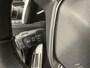 Peugeot 3008 1.2 PureTech GT Stoelverwarming | Camera | Leder/Stof | Adaptieve Cruise | Climate | Carplay | 18" Lichtmetaal | Achteruitrijcamera | Anti Blokkeer Systeem | Apple Carplay/Android Auto|telefoonintegratie premium