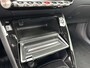 Peugeot 2008 1.2 Hybrid 145 PK Allure | Automaat Hybride | BOUWJAAR 2026 DEMO MET €6.000 VOORDEEL | 360 Graden Camera | Dode Hoek Detectie | Parkeersensoren V+A | Hoge Zitpositie | Climate Control | Stoelverwarming | Navigatie via Telefoon | Dakrails | Cruise Control | Apple Carplay & Android Auto draadloos | LED Verlichting | 17" Lichtmetalen Velgen |