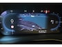 Volvo EX40 Single Motor Plus Black Edition 70 kWh | 95% SOH | 360° Parkeercamera | Stoelverwarming | Stuurwielverwarming | Parkeersensoren voor + achter | Electrische bedienbare voorstoelen | Warmtepomp | Google Infotainment | 20'' Lichtmetalen velgen
