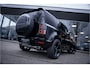Land Rover Defender 110 P300e 110 X-Dynamic HSE ** HUD ** Trekhaak ** Panodak ** Koelbox Elektrisch rijbereik tot 55km (WLTP)