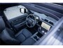 Land Rover Defender 110 P300e 110 X-Dynamic HSE ** HUD ** Trekhaak ** Panodak ** Koelbox Elektrisch rijbereik tot 55km (WLTP)