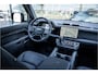 Land Rover Defender 110 P300e 110 X-Dynamic HSE ** HUD ** Trekhaak ** Panodak ** Koelbox Elektrisch rijbereik tot 55km (WLTP)