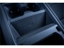 Land Rover Defender 110 P300e 110 X-Dynamic HSE ** HUD ** Trekhaak ** Panodak ** Koelbox Elektrisch rijbereik tot 55km (WLTP)