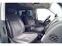 Volkswagen Transporter Multivan 3.2 V6 Highline / NL-Auto / 2e Eig. / Xenon / Trekhaak / Schuifdak / Alcantara / Navi / Stoelverw.