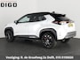 Toyota Yaris Cross Hybrid 115 Dynamic Sport Bi-Tone | Stuur- & Stoelverwarming | Apple Carplay & AndroidAUTO | Camera