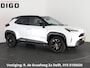 Toyota Yaris Cross Hybrid 115 Dynamic Sport Bi-Tone | Stuur- & Stoelverwarming | Apple Carplay & AndroidAUTO | Camera