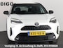 Toyota Yaris Cross Hybrid 115 Dynamic Sport Bi-Tone | Stuur- & Stoelverwarming | Apple Carplay & AndroidAUTO | Camera