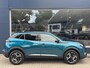 Peugeot 2008 1.2 Hybrid 145 PK Allure | Automaat Hybride | BOUWJAAR 2026 DEMO MET €6.000 VOORDEEL | 360 Graden Camera | Dode Hoek Detectie | Parkeersensoren V+A | Hoge Zitpositie | Climate Control | Stoelverwarming | Navigatie via Telefoon | Dakrails | Cruise Control | Apple Carplay & Android Auto draadloos | LED Verlichting | 17" Lichtmetalen Velgen |