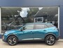 Peugeot 2008 1.2 Hybrid 145 PK Allure | Automaat Hybride | BOUWJAAR 2026 DEMO MET €6.000 VOORDEEL | 360 Graden Camera | Dode Hoek Detectie | Parkeersensoren V+A | Hoge Zitpositie | Climate Control | Stoelverwarming | Navigatie via Telefoon | Dakrails | Cruise Control | Apple Carplay & Android Auto draadloos | LED Verlichting | 17" Lichtmetalen Velgen |