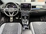 Volkswagen T-Roc 1.5 TSI R-Line Business+ | 3x R Line | Virtual | Pano | Camera | Keyless |