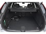 Volvo XC60 T8 455PK Automaat hybrid AWD Ultra Black Edition Luchtvering/ Semi-elektrisch inklapbare trekhaak/ Stoelverwarming voor en achter/ Stuurverwarming/ Harman Kardon Audio/