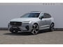 Volvo XC60 T8 455PK Automaat hybrid AWD Ultra Black Edition Luchtvering/ Semi-elektrisch inklapbare trekhaak/ Stoelverwarming voor en achter/ Stuurverwarming/ Harman Kardon Audio/