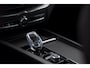 Volvo XC60 T8 455PK Automaat hybrid AWD Ultra Black Edition Luchtvering/ Semi-elektrisch inklapbare trekhaak/ Stoelverwarming voor en achter/ Stuurverwarming/ Harman Kardon Audio/