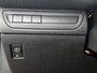 Peugeot 2008 1.2 PureTech Allure | Trekhaak | Glazendak | Navigatie | Camera | Cruise Control | 16"LMV | Leder | Stoelverwarming |