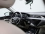 Audi Q8 e-tron 55 Quattro Advanced 408 PK | Navigatie | Adaptive cruise control | Apple Carplay | Android Auto | Camera | Stoelverwarming | Climate Control | Lichtmetalen Velgen |