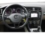 Volkswagen Golf 1.2 TSI Highline NL auto 1e eigenaar nieuw door ons geleverd en onderhouden camera navigatie pdc voor en achter 17" LMV mf stuurwiel bluetooth etc.