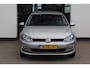 Volkswagen Golf 1.2 TSI Highline NL auto 1e eigenaar nieuw door ons geleverd en onderhouden camera navigatie pdc voor en achter 17" LMV mf stuurwiel bluetooth etc.