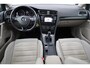 Volkswagen Golf 1.2 TSI Highline NL auto 1e eigenaar nieuw door ons geleverd en onderhouden camera navigatie pdc voor en achter 17" LMV mf stuurwiel bluetooth etc.