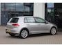 Volkswagen Golf 1.2 TSI Highline NL auto 1e eigenaar nieuw door ons geleverd en onderhouden camera navigatie pdc voor en achter 17" LMV mf stuurwiel bluetooth etc.