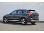 Volvo XC60 T6 350PK Automaat AWD Plus Bright / Panoramadak / Climate control / Parkeersensoren met camera / Elektrische stoelen / elektrische achterklep / Lederen bekleding / Apple carplay / Allseason banden