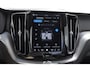 Volvo XC60 T6 350PK Automaat AWD Plus Bright / Panoramadak / Climate control / Parkeersensoren met camera / Elektrische stoelen / elektrische achterklep / Lederen bekleding / Apple carplay / Allseason banden
