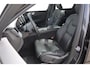 Volvo XC60 T6 350PK Automaat AWD Plus Bright / Panoramadak / Climate control / Parkeersensoren met camera / Elektrische stoelen / elektrische achterklep / Lederen bekleding / Apple carplay / Allseason banden