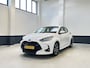 Toyota Yaris 1.5 Hybrid Dynamic | Apple Carplay/ Android auto | Navigatie | Camera | NL | 1 Eig |